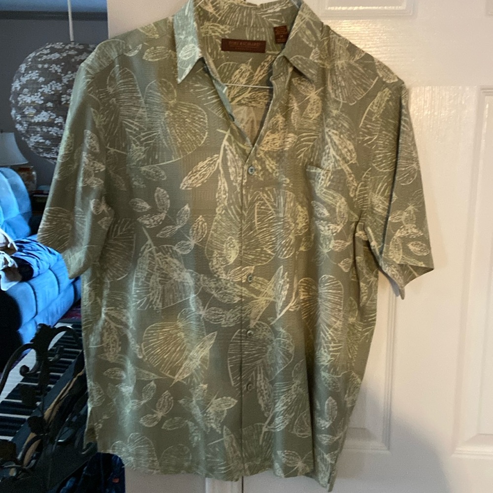 Tori Richard men’s short sleeve shirt, olive, medium